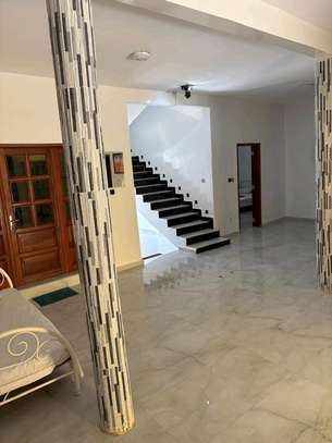 Villa à Vendre Noto Gouye Diamant image 9