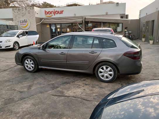 Renault Laguna 3 diesel manille 2010 image 8