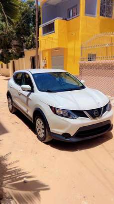 Nissan rogue image 3