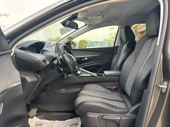 PEUGEOT 3008 2019 image 11