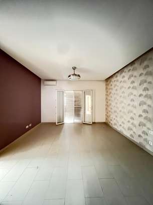 Villa R+2 à louer aux Mamelles image 12