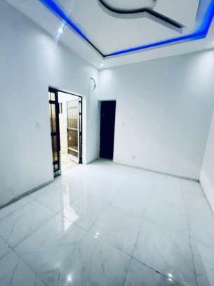 APPARTEMENT F4 À LOUER – ALMADIES RECASEMENT image 10