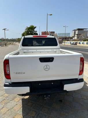 MERCEDES l200 2018 image 11