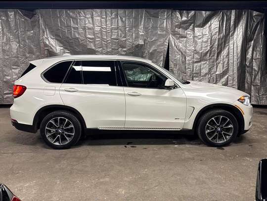 BMW X5 2016 image 2