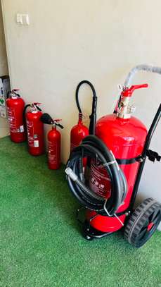 EXTINCTEURS À VENDRE (tout type de feu🔥) image 3