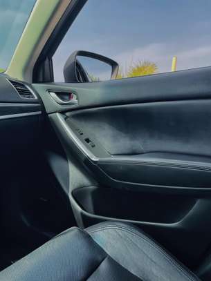 MAZDA CX5 image 8