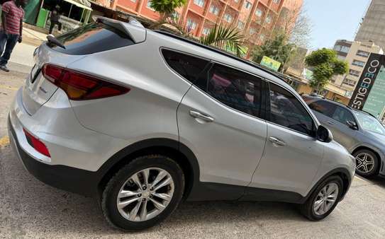 Hyundai santafe 2016 image 12