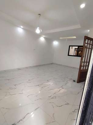 APPARTEMENT F3 À LOUER À NGOR ALMADIES image 1