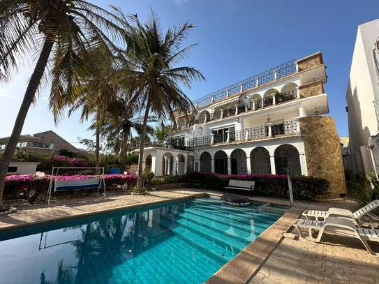 APPARTEMENT A LOUER  F3 MERMOZ PISCINE image 2