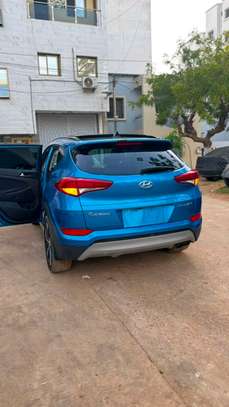 Hyundai tucson limited image 12