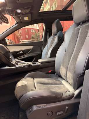 Peugeot 3008 Gt line image 12