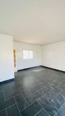 VILLA À LOUER CITÉ KEUR GORGUI image 3