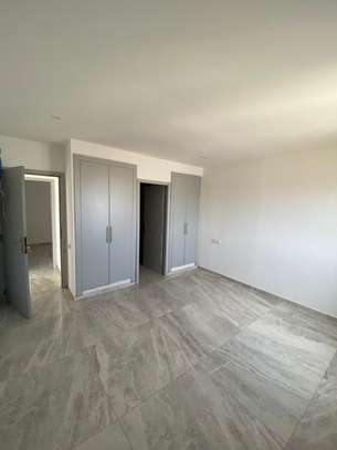 À LOUER – APPARTEMENT F3 NEUF SUR LA VDN image 5