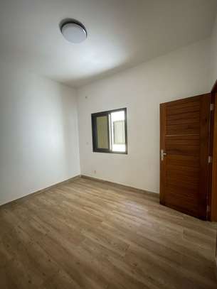 F4 Neuf Recasement BOA Almadies image 9