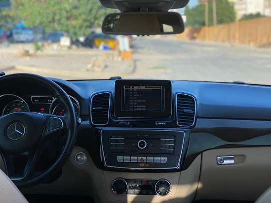MERCEDES GLE 350 2016 image 11