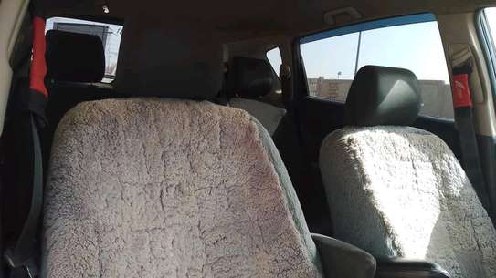 Toyota corola 2010 image 6