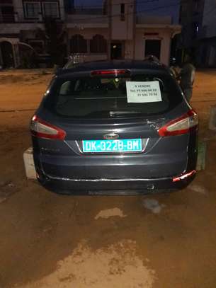 FORD MONDEO image 9