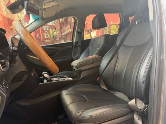 Hyundai Santafé 2020 image 6