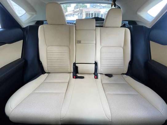 Lexus NX300  2018 image 4