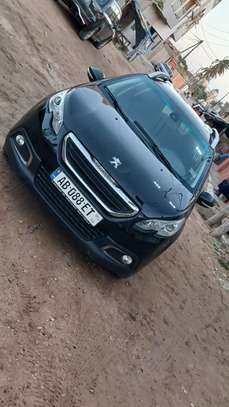 Peugeot 2008 2014 image 2