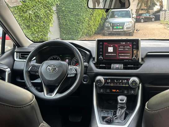 Toyota Rav4 2021 image 9