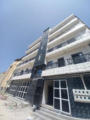 APPARTEMENTS À LOUER CITE BIAGUI image 4