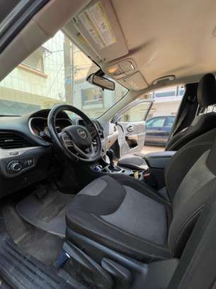 Jeep Cherokee Limited edition image 1