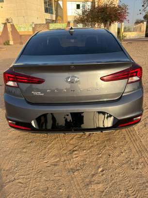 Hyundai elantra 2020 image 6
