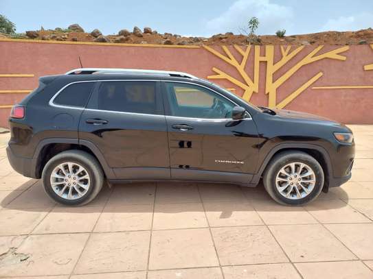 Jeep cherokee plus 2019 essence automatique 4cylindre image 12