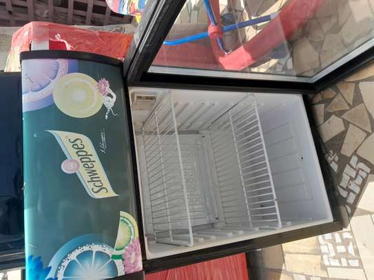 Réfrigérateur bar vitrine image 2