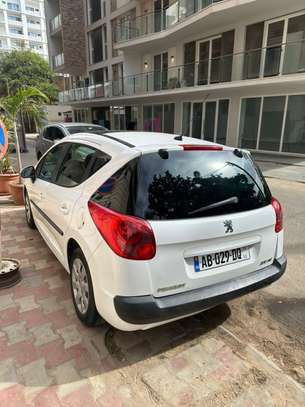 Peugeot 207 2014 image 3