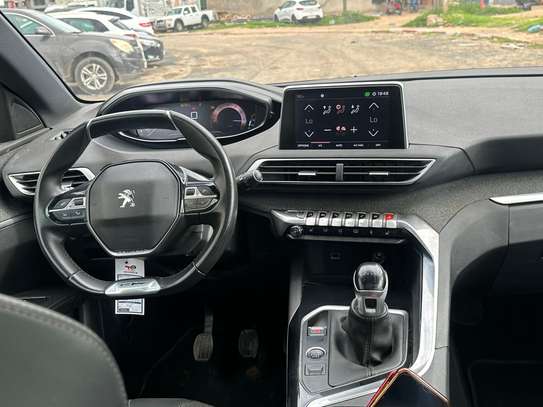 Peugeot 3008 2020 image 8
