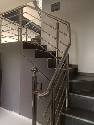 Villa R+1 de 200 m² à vendre à SOMONE KANDA image 10