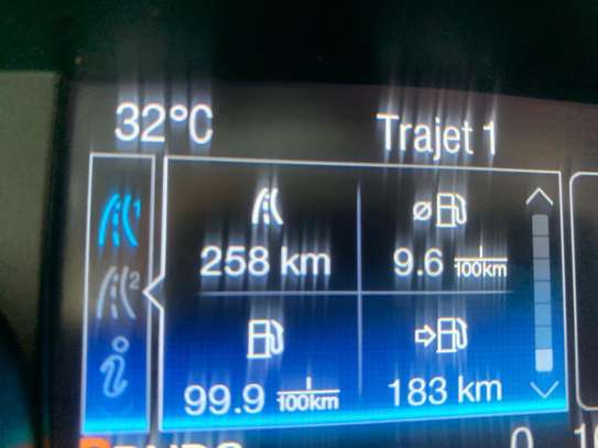 Ford Escape Titatnium 2014 Essence 1.6L image 11