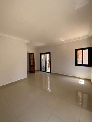 Appartement f4 à louer à ngor image 9