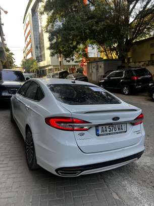Ford fusion 2017 image 2
