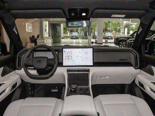 ROX 01  SUV premium 6 ou 7 places essence+élec autonomie XL image 13