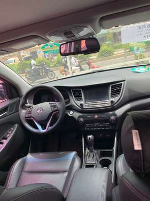 HYUNDAI TUCSON 2016 image 9