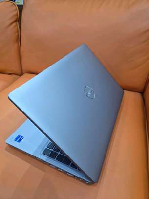 GAMER WORKSTATION POSTE DE TRAVAIL Dell PRECISION 3571 image 2