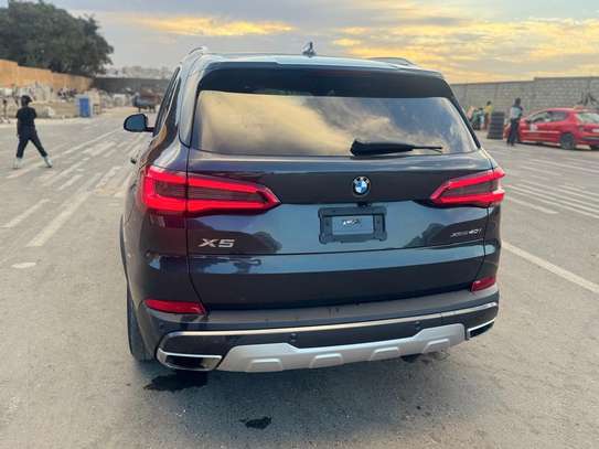 BMW X5 2023 image 8