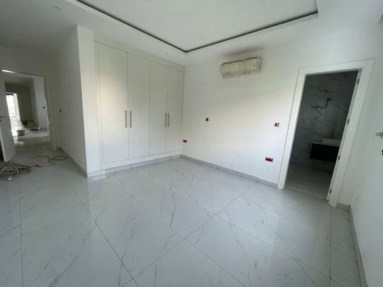 Almadies appartement route du king fhad image 1