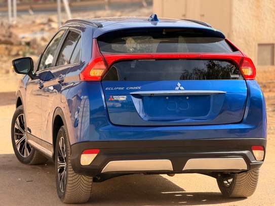 MITSUBISHI ECLIPSE CROSS 2020 image 4