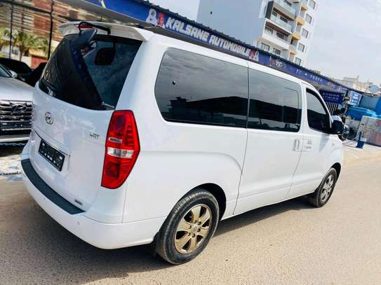 Hyundai starex 2019 12 place image 4