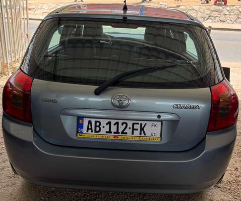 Toyota Corolla image 3