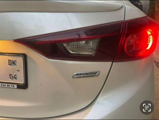 Location Mazda 3 image 3