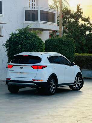 Kia Sportage 2016 image 8