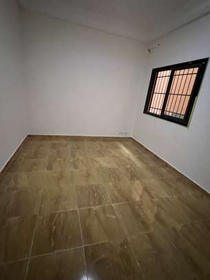 Joli appartement F3 a Ngor Almadies image 6