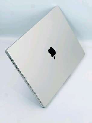 Vente MacBook Pro M4 image 6