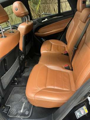 Mercedes gle 43 2017 image 2