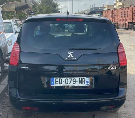 PEUGEOT 5008 2016 image 8